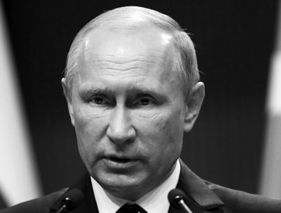 Putin: “Sviluppare le forze del Socialismo”