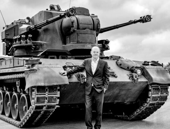 scholz_tank Tutti contro la Germania: deve essere costretta ad avviare la Grande Guerra. La Russia annuncia che Yars è in “modalità combattimento”